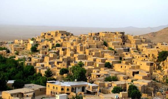 قلعه بالا